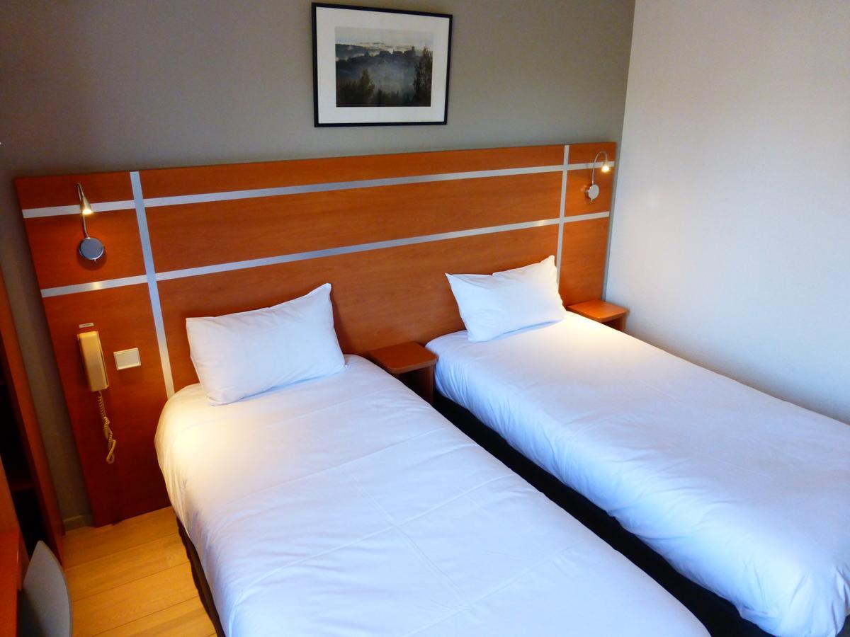 Hotel & Restaurant Heliotel Montferrier-sur-Lez Esterno foto