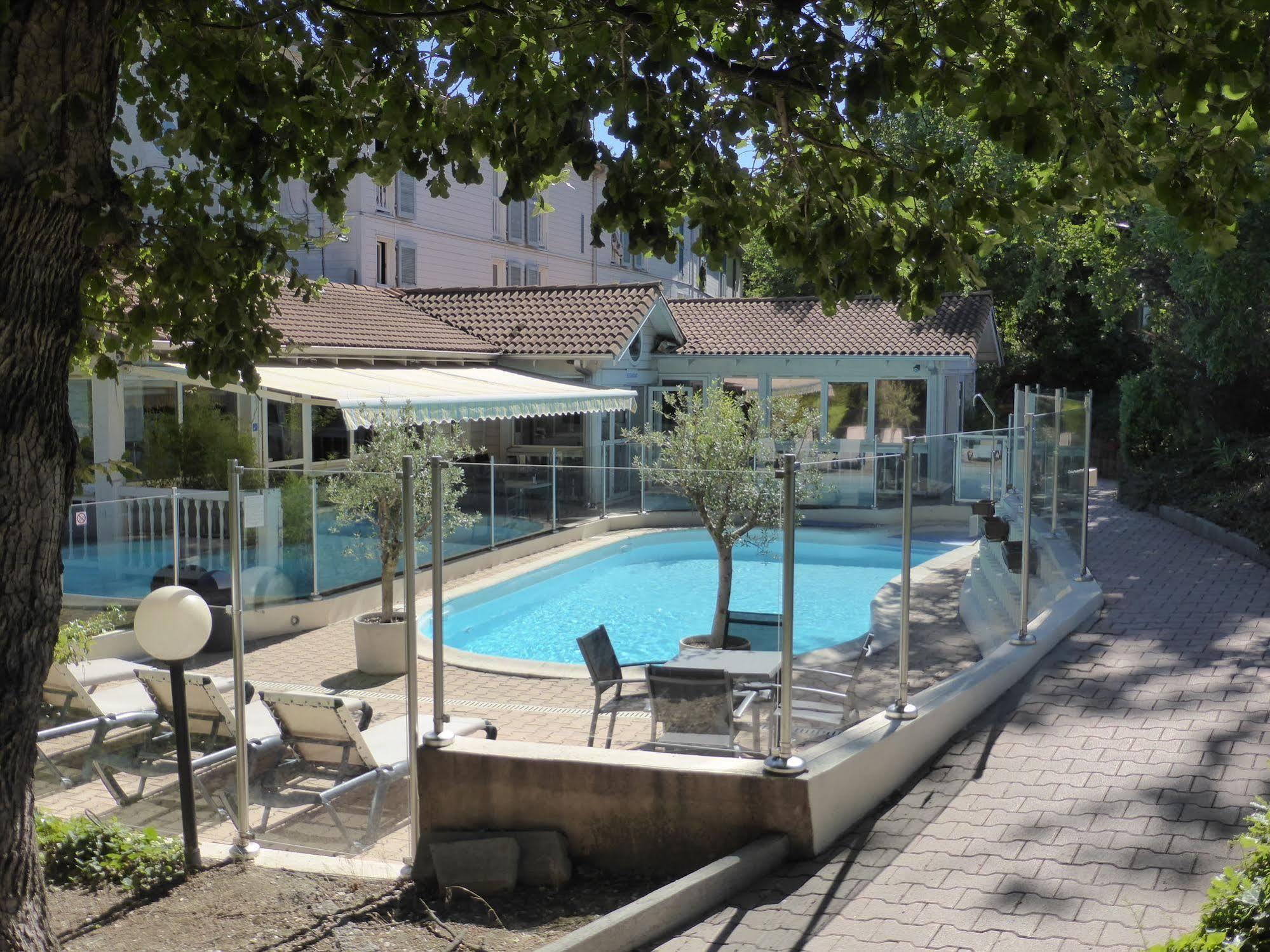 Hotel & Restaurant Heliotel Montferrier-sur-Lez Esterno foto